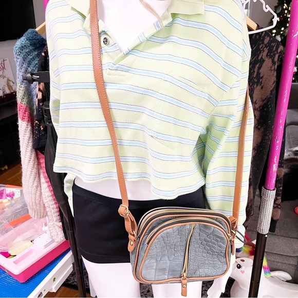 Valentina Green Tan Leather Small Crossbody Purse - Picture 8 of 9